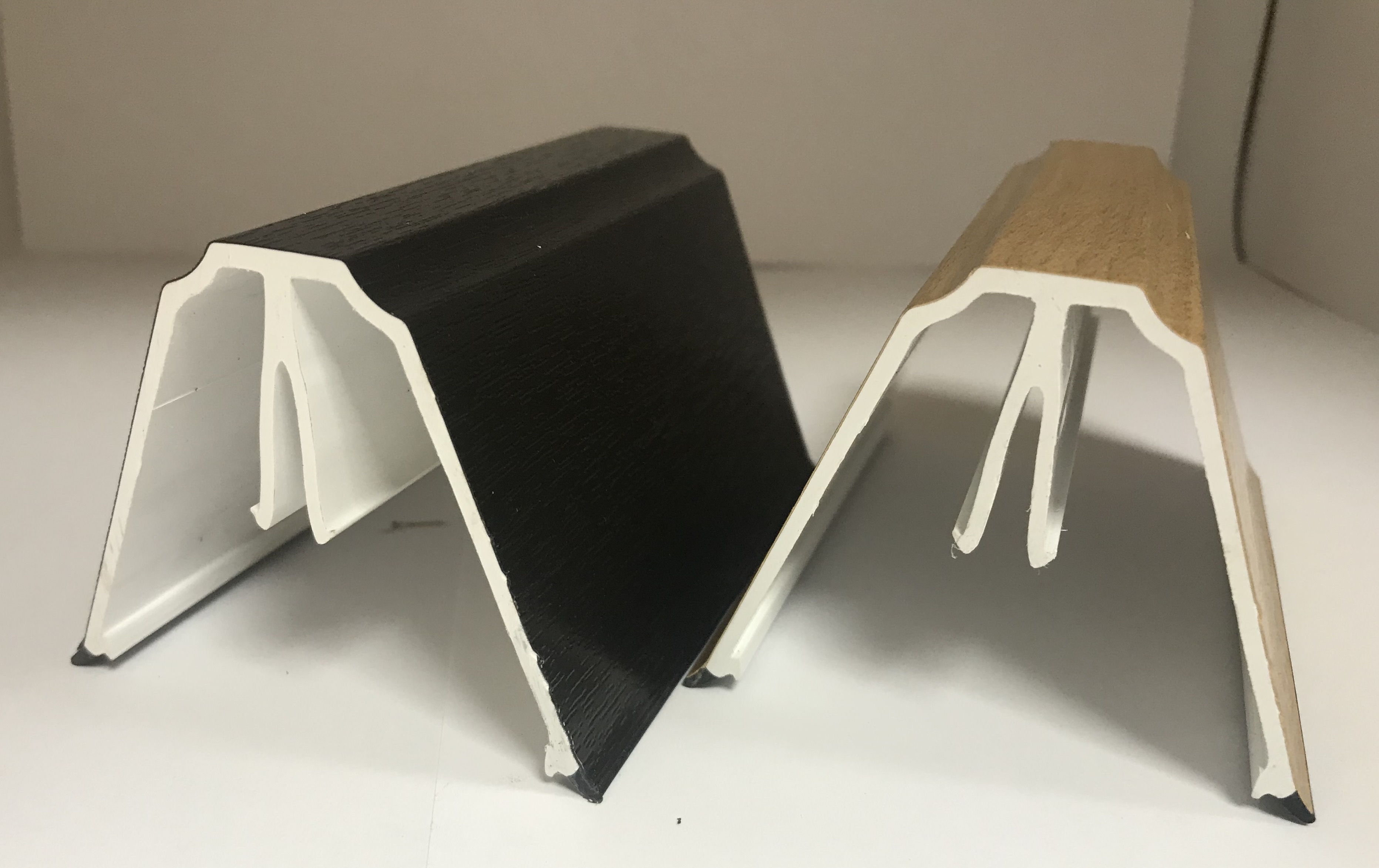 UK custom plastic extrusions for industrial and commercial use